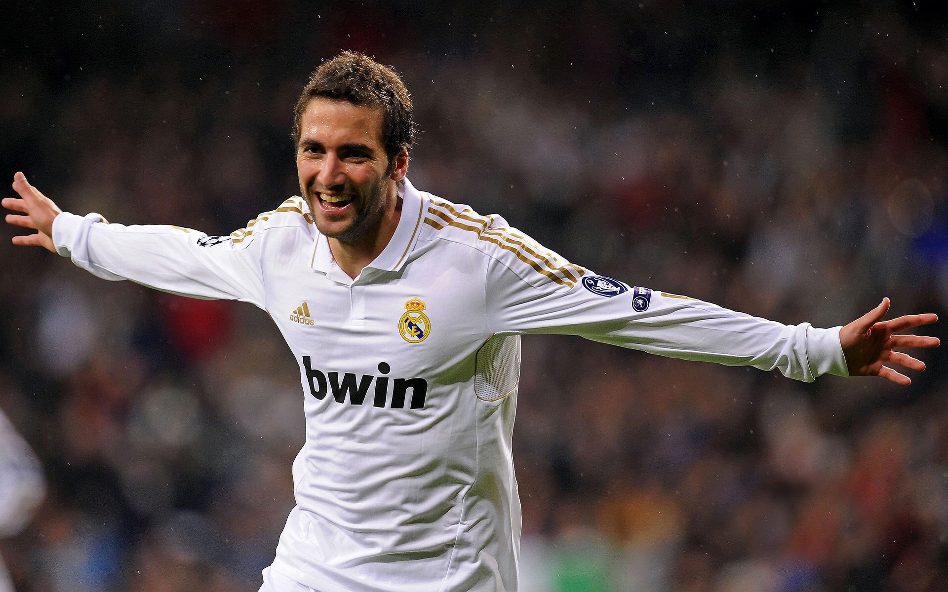 五大联赛球队是否有意控制比赛中界外球发球节奏,五大联赛允许几名外援